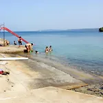With Parking Space Mrljane - - 20056 Διαμέρισμα *